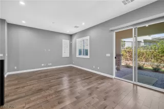 Photo #4: 2793438 Listing