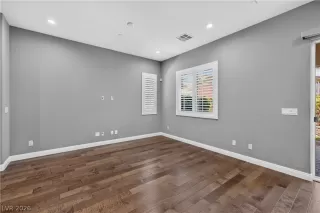 Photo #5: 2793438 Listing