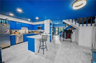 Photo #5: 2793476 Listing 