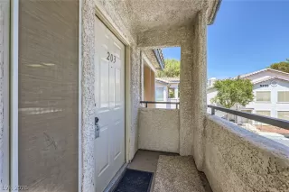 Photo #2: 2793489 Listing