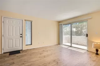 Photo #5: 2793489 Listing