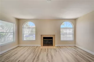 Photo #3: 2793527 Listing