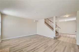 Photo #4: 2793527 Listing