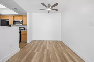Photo #4: 2793620 Listing
