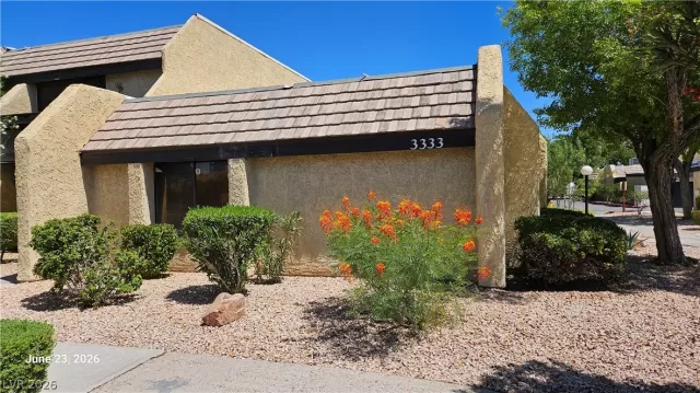 MLS: 2793729 Condo For Sale