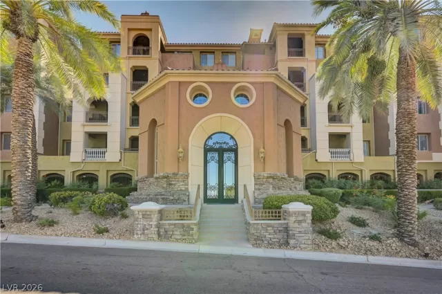 MLS: 2793731 Condo For Sale