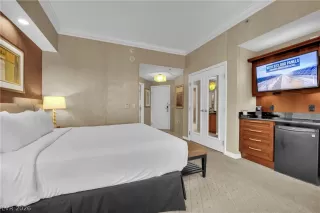 Photo #3: 2793776 Listing