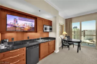 Photo #5: 2793776 Listing