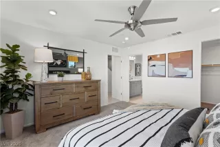 Photo #3: 2793844 Listing