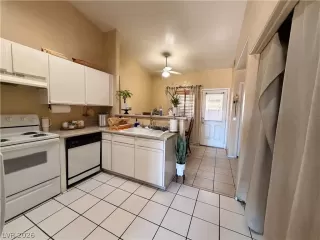 Photo #1: 2793916 Listing