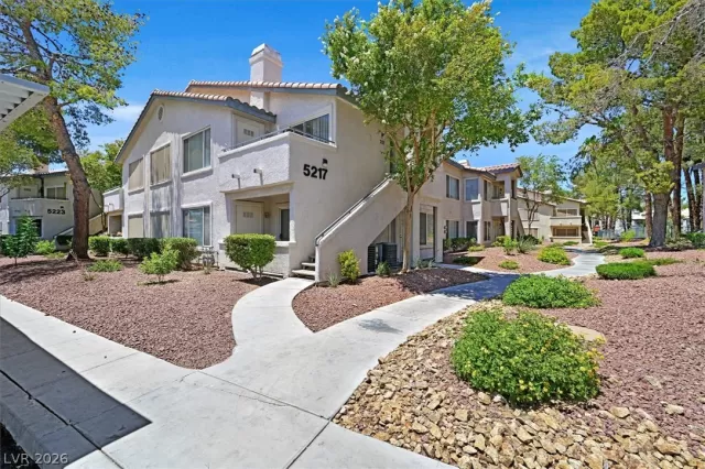 MLS: 2793930 Condo For Sale