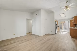 Photo #1: 2793943 Listing 
