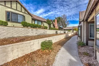 Photo #2: 2794016 Listing