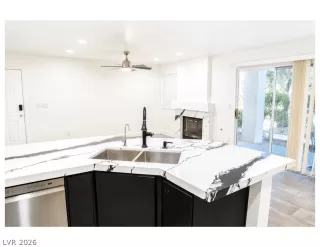Photo #3: 2794131 Listing 