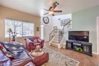 Photo #4: 2794137 Listing