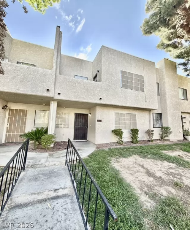 MLS: 2794197 Condo For Sale