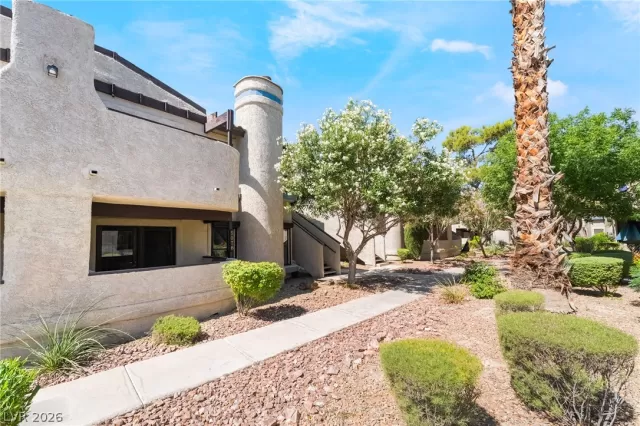 MLS: 2794216 Condo For Sale