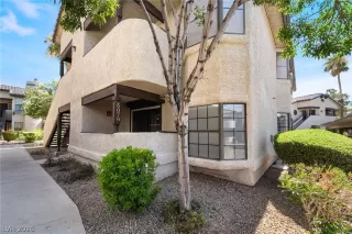 Photo #3: 2794216 Listing
