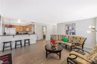 Photo #3: 2794260 Listing 