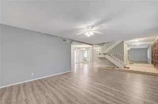 Photo #4: 2794316 Listing 