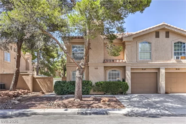 MLS: 2794365 Condo For Sale