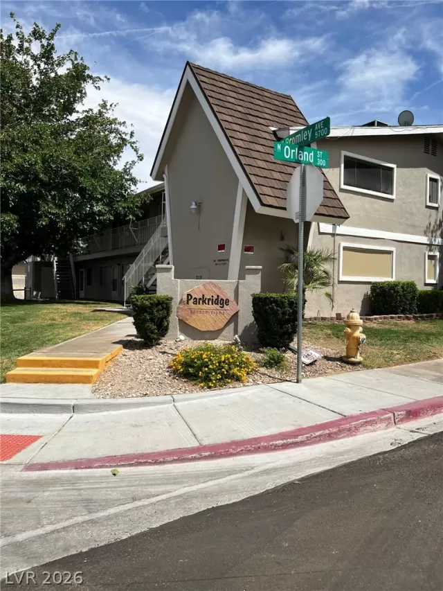 MLS: 2794390 Condo For Sale