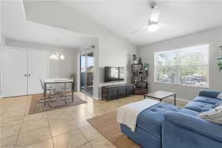 Photo #3: 2794401 Listing 