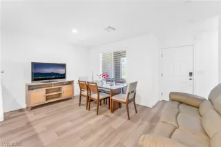 Photo #6: 2794413 Listing 