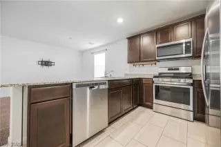 Photo #3: 2794457 Listing 