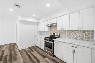 Photo #4: 2794466 Listing 