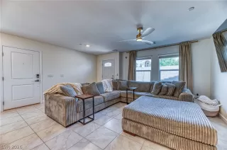 Photo #2: 2794488 Listing 