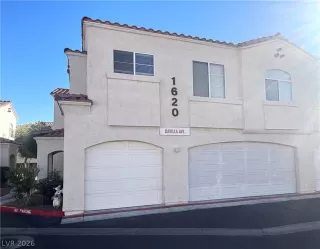 Photo #1: 2794500 Listing 