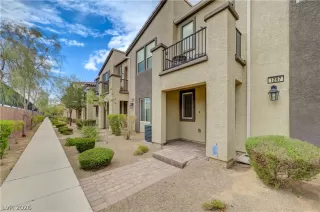 Photo #1: 2794544 Listing 