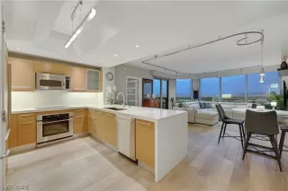 Photo #5: 2794597 Listing 