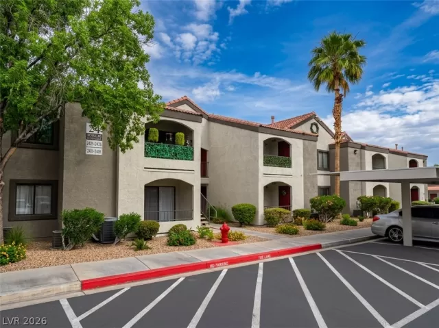 MLS: 2794607 Condo For Sale