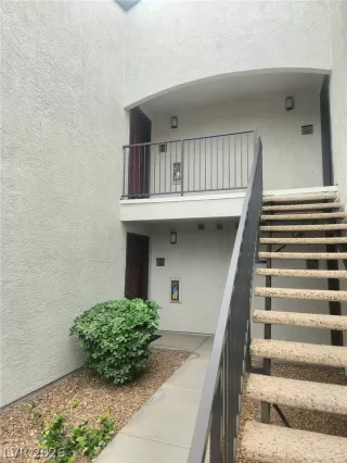 Photo #4: 2794607 Listing 