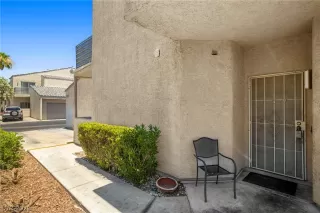 Photo #3: 2794659 Listing 