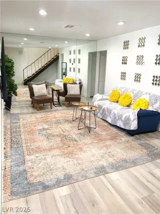 Photo #3: 2794955 Listing 