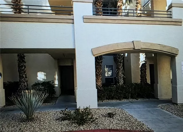 MLS: 2795025 Condo For Sale
