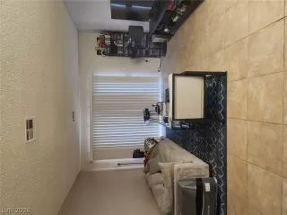 Photo #4: 2795052 Listing 