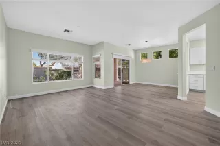 Photo #4: 2795103 Listing 