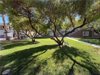 Photo #5: 2795121 Listing 