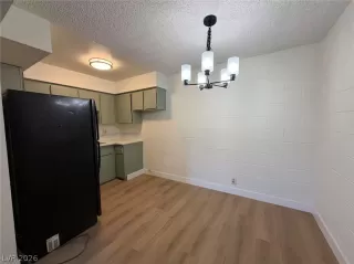 Photo #3: 2795172 Listing 