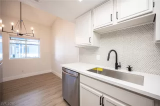 Photo #2: 2795235 Listing 