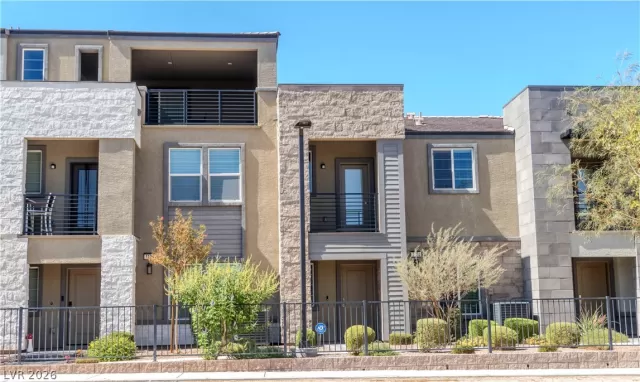 MLS: 2795271 Condo For Sale
