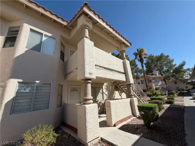 MLS: 2795318 Condo For Sale