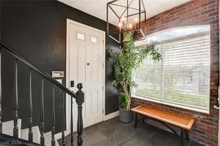 Photo #2: 2795346 Listing 
