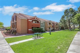 Photo #2: 2795356 Listing 