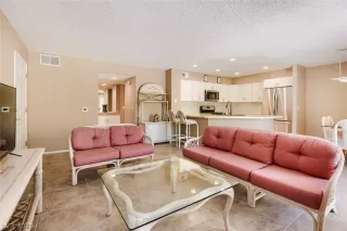Photo #5: 2795370 Listing 