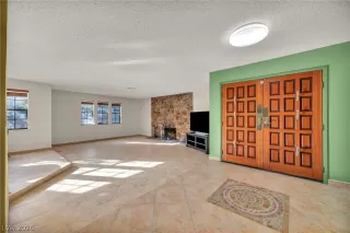 Photo #2: 2795373 Listing 